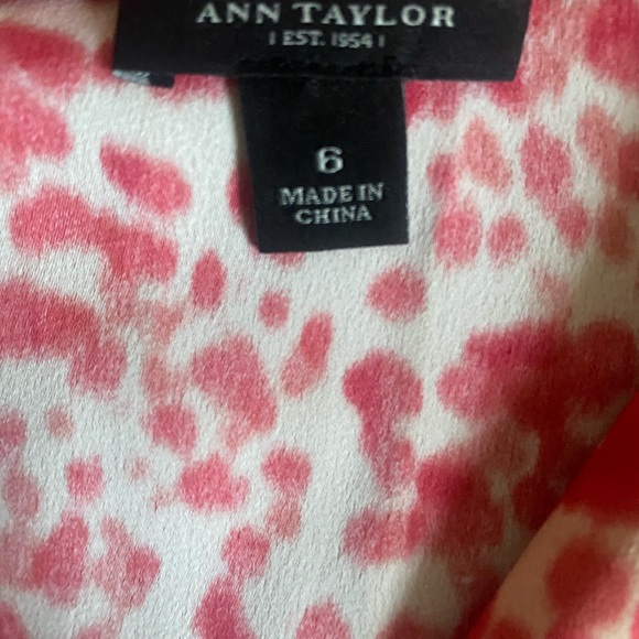 ANN TAYLOR Women’s Sleeveless Pink and Cream Blouse Size 6 - Picture 5 of 5